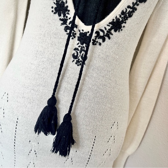 RARE EXC • Free People Floral Embroidered Mini Sweater Dress • - Picture 4 of 10